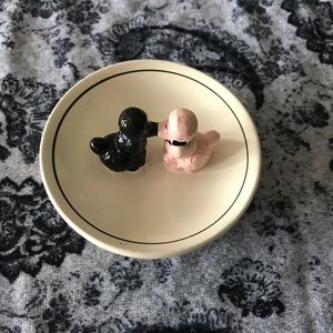 Poodles kissing jewelry holder